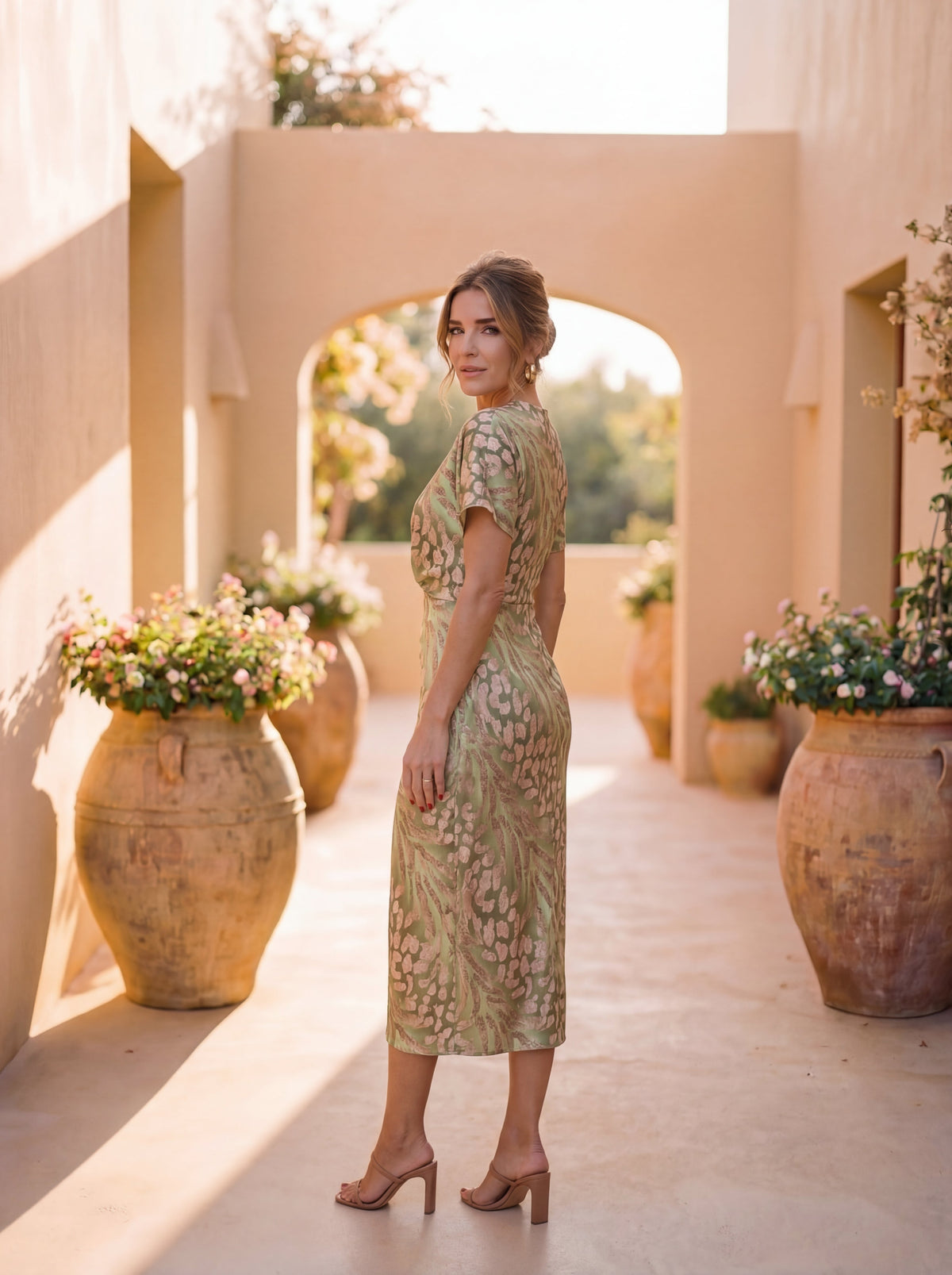 Giulia™ | Vestido Chic de Tejido Ligero y Fluido