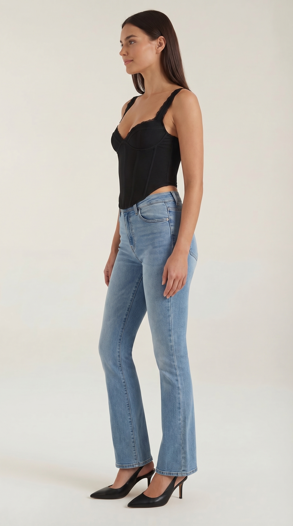 Lujoso Top Freya con Detalles de Encaje