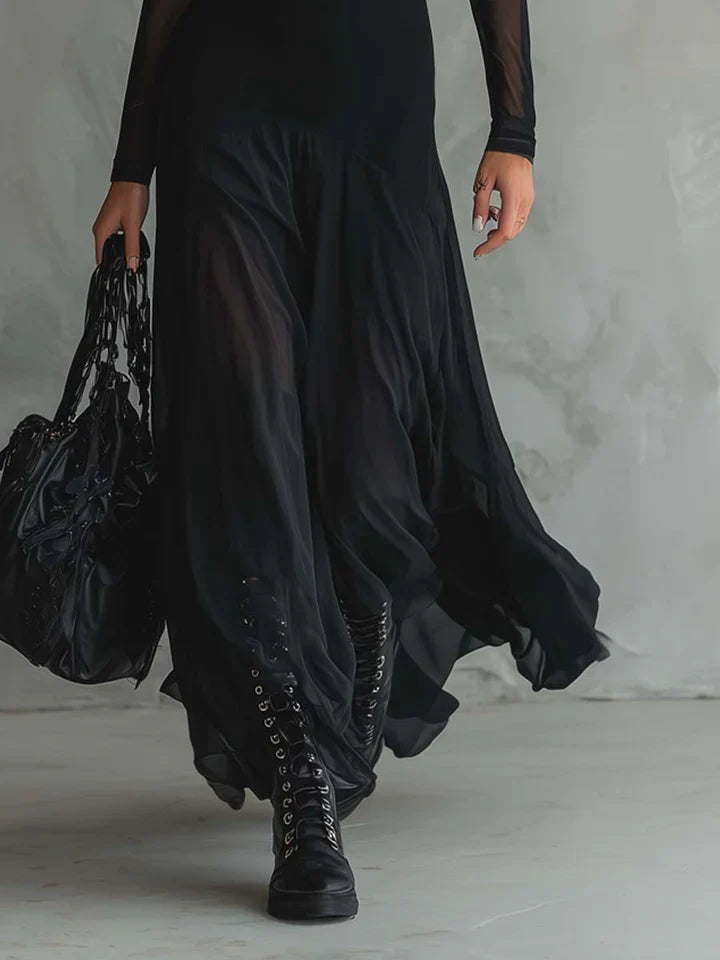 INDIA | Vestido Largo Holgado de Tul Negro.