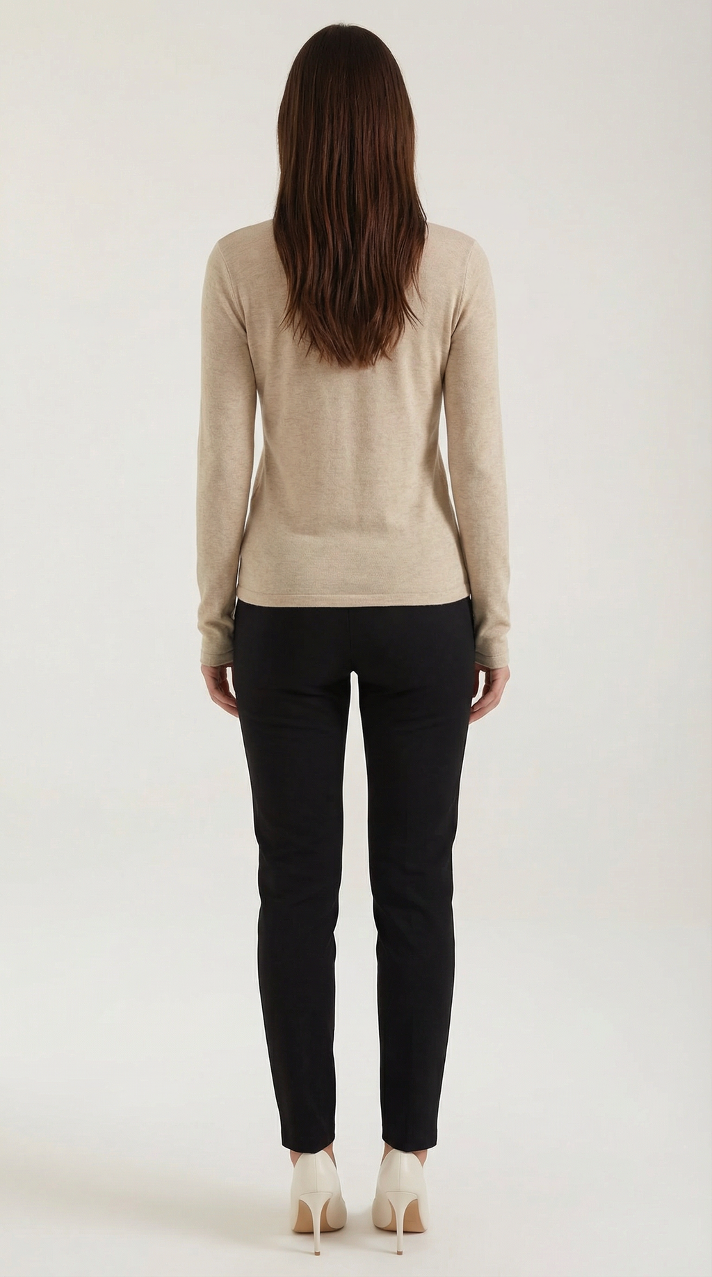 Barbara Chic Long Sleeve Corte Cutout Top