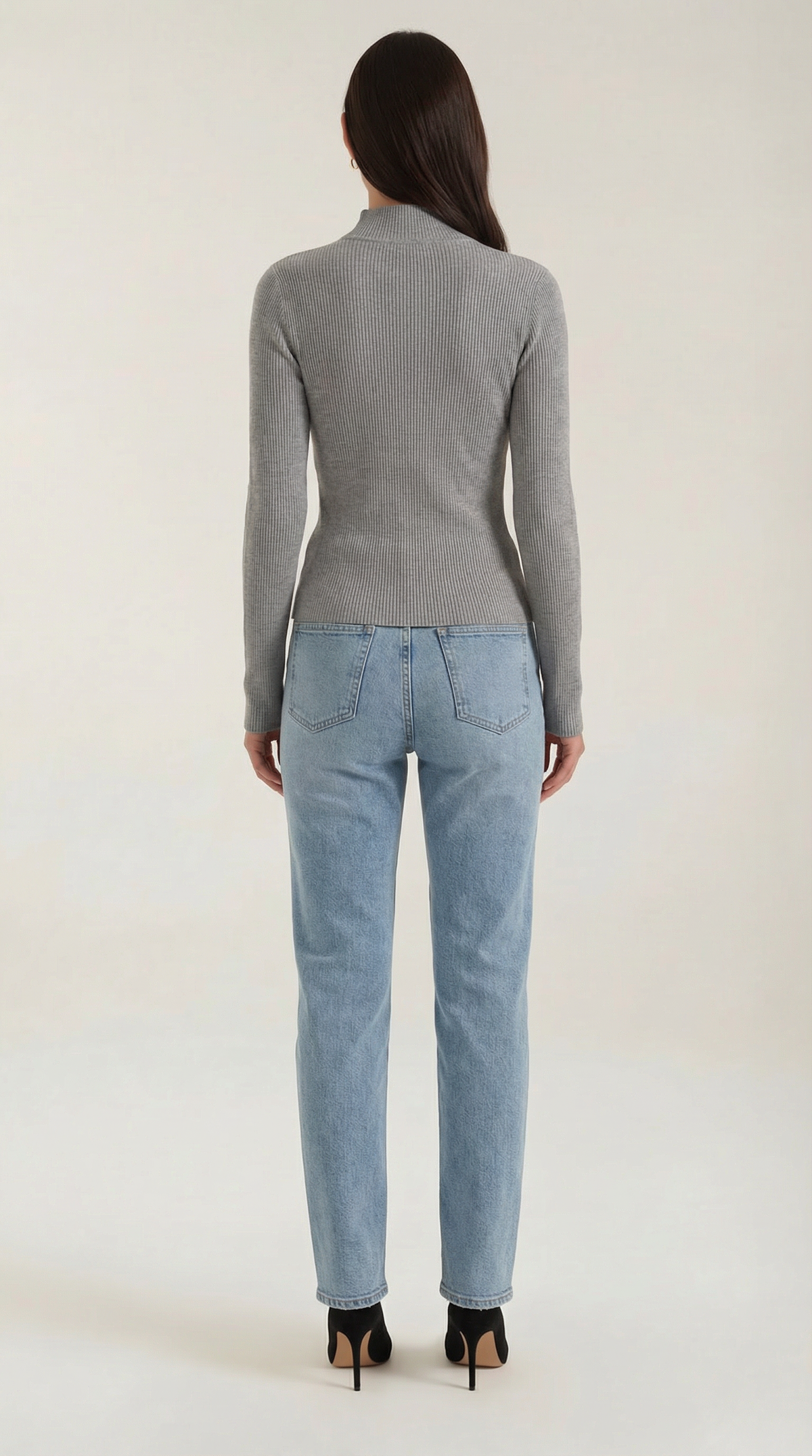 Barbara Chic Long Sleeve Corte Cutout Top