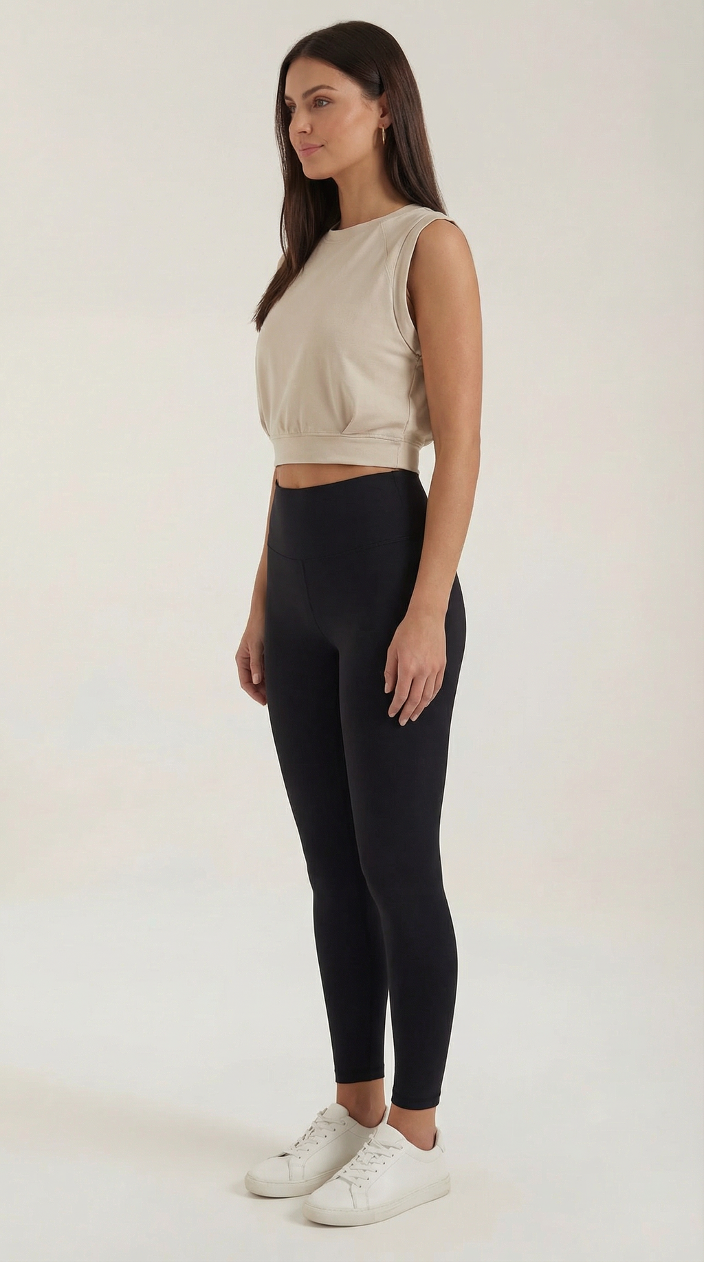 Top Faye Essential Crop