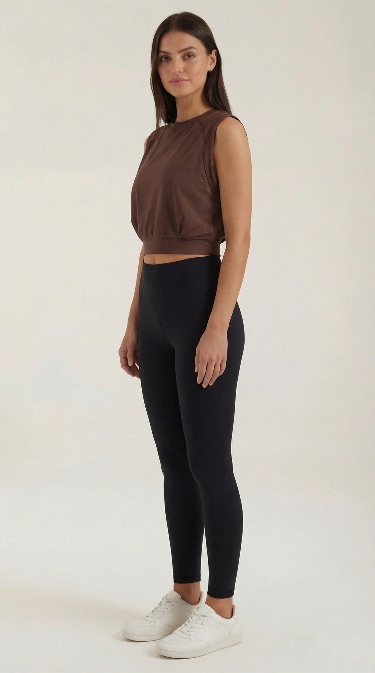 Top Faye Essential Crop