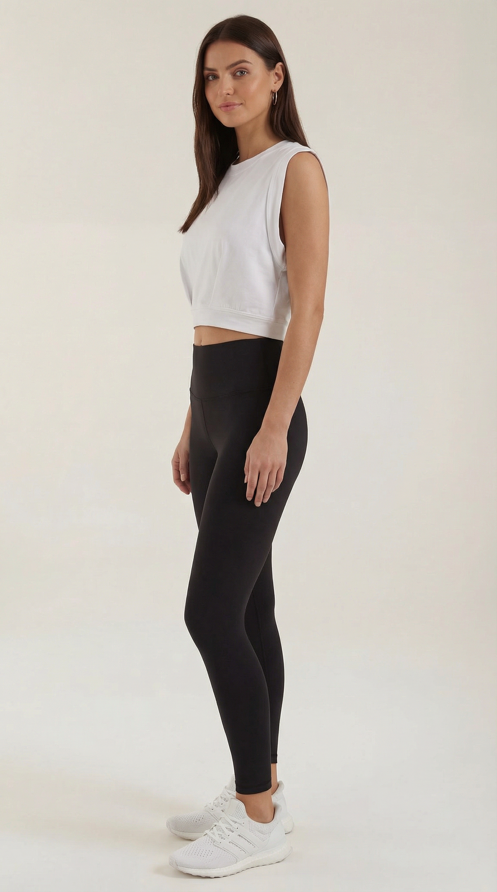 Top Faye Essential Crop