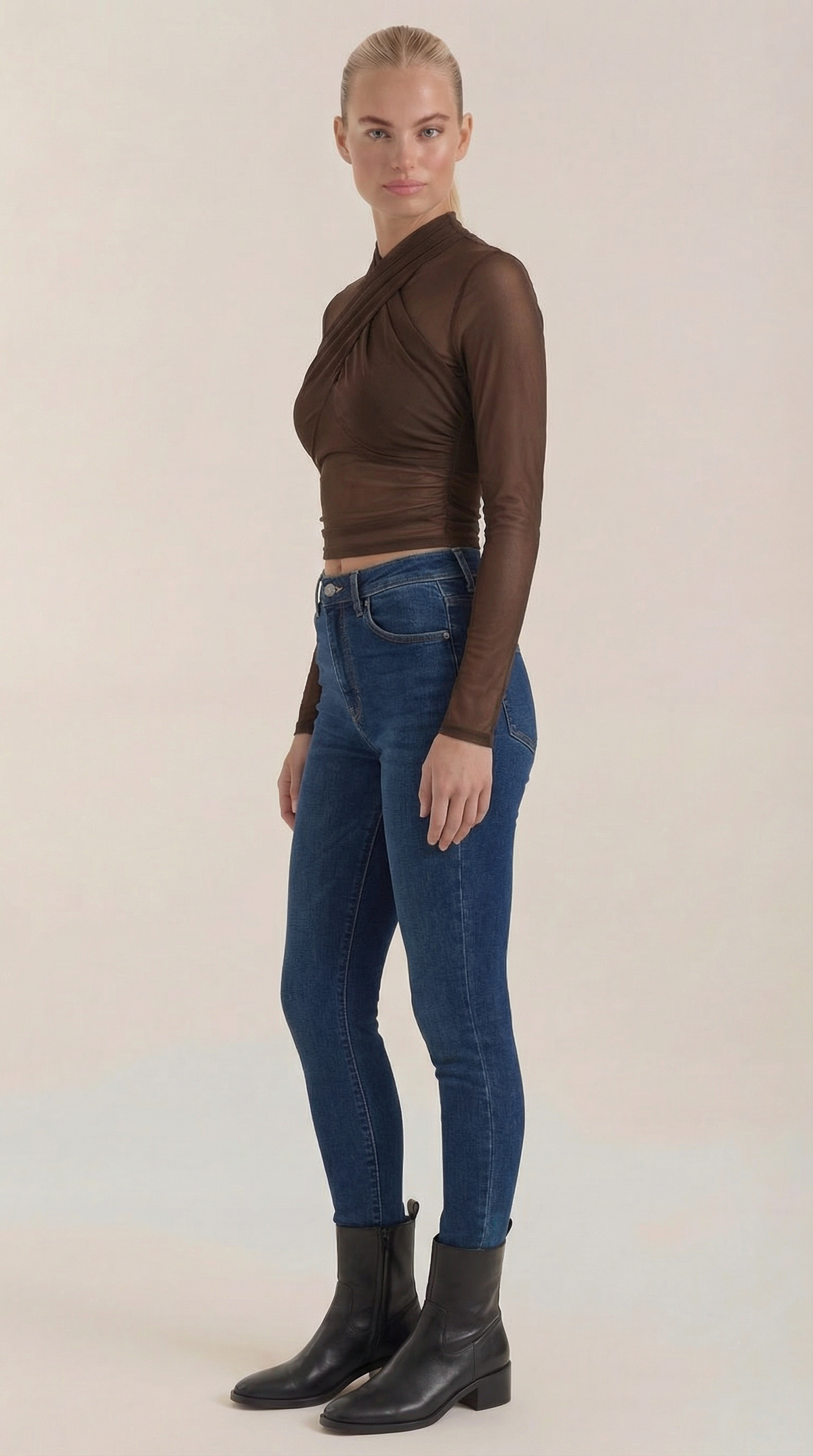 Georgia Transparente Mesh Top