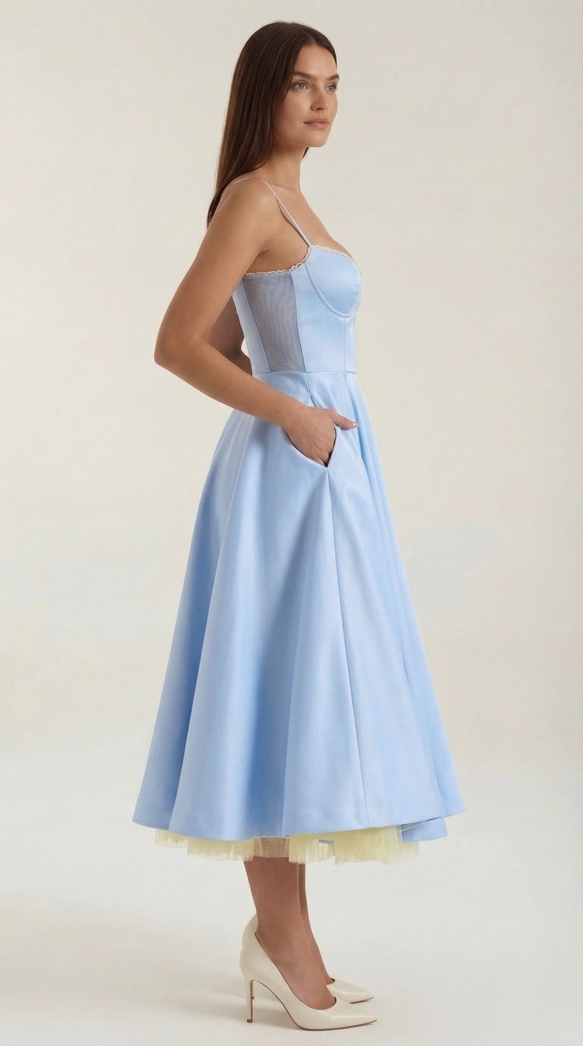 Vestido midi Isolde de tul