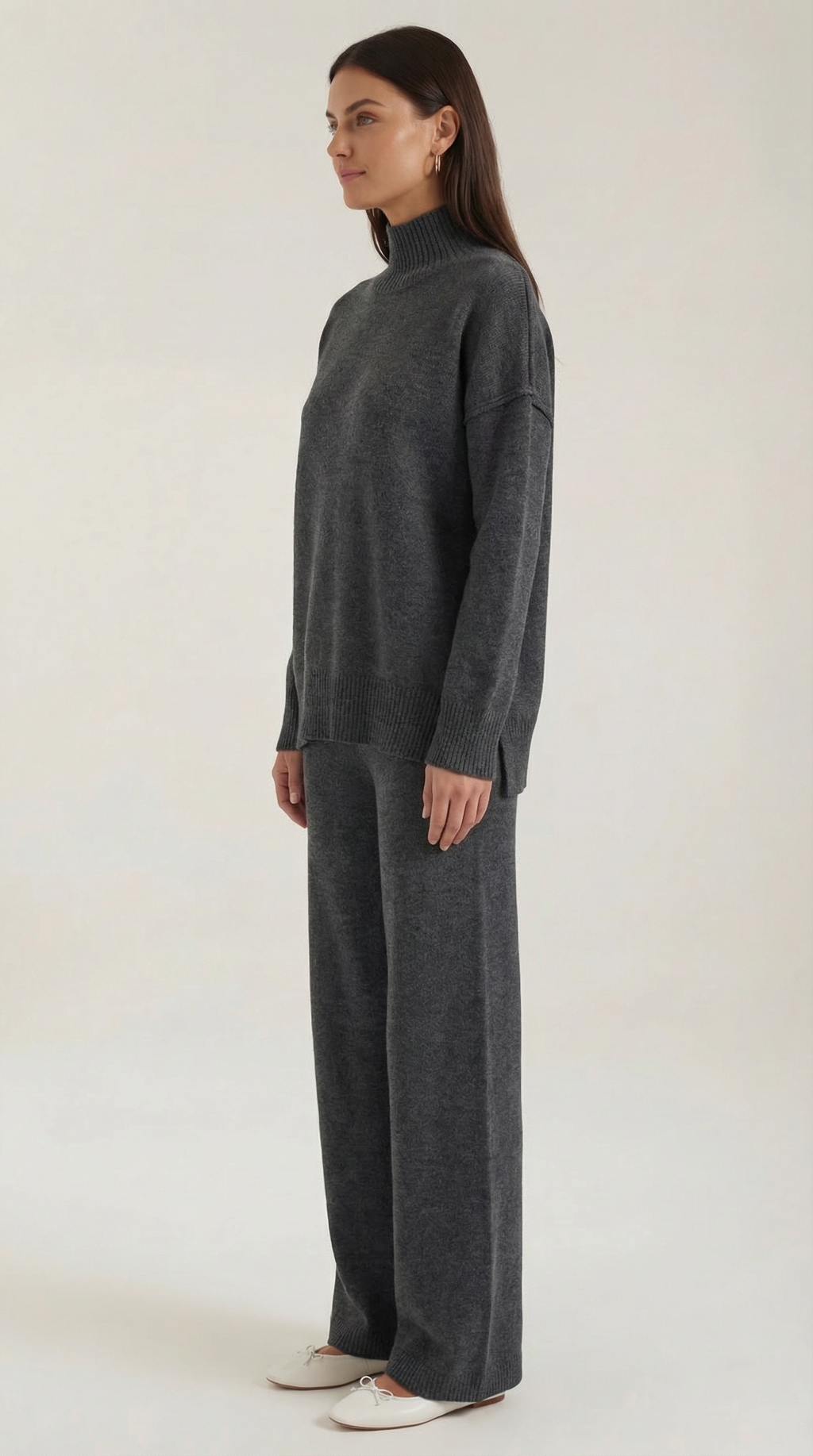 Conjunto de suéter de punto de cuello alto y pantalones vaqueros