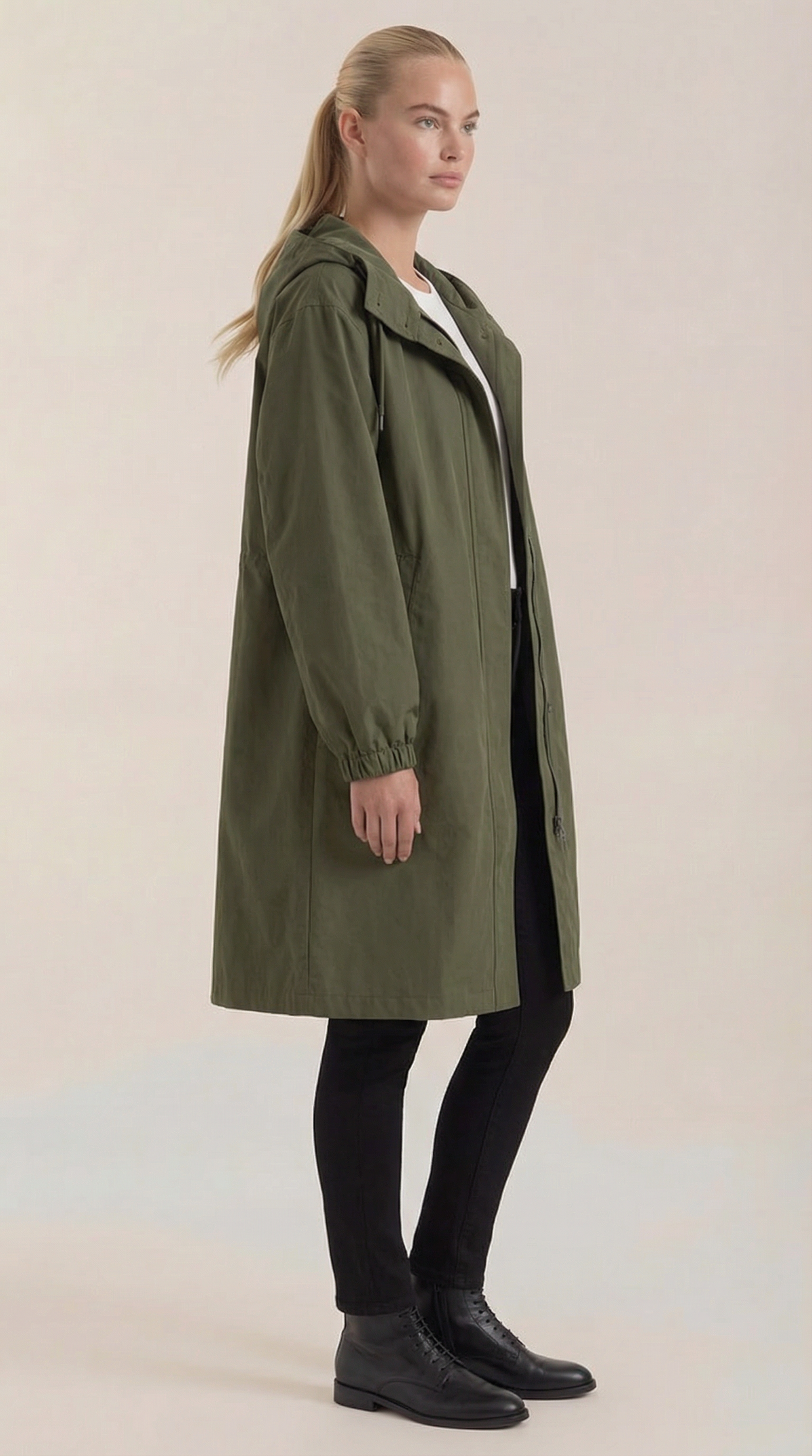 Chaqueta impermeable Margie con capucha