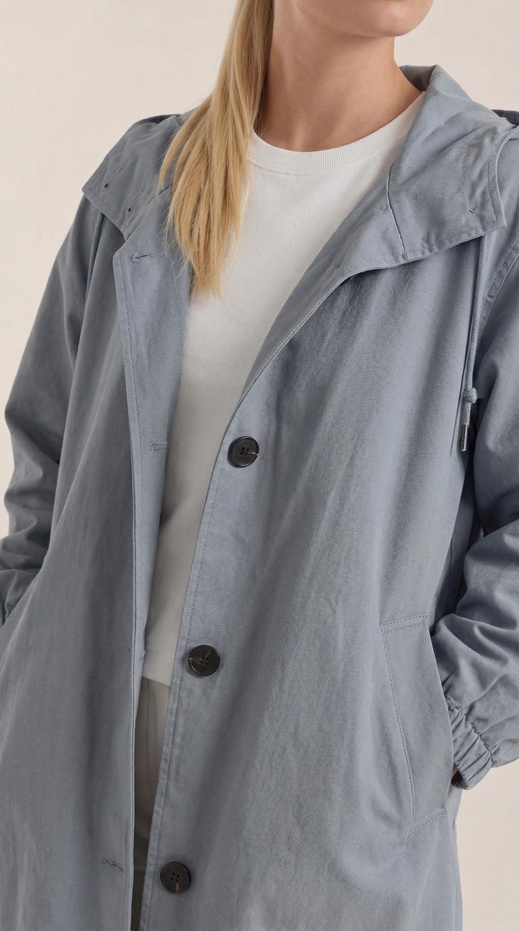 Chaqueta impermeable Margie con capucha