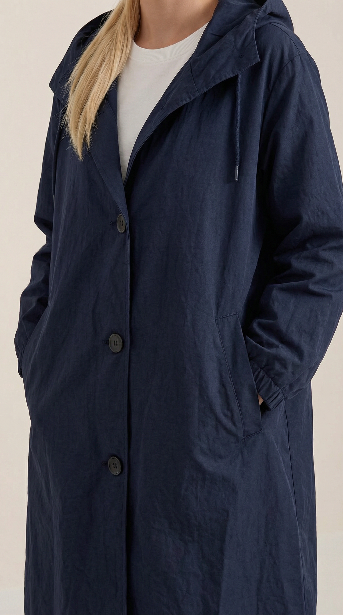 Chaqueta impermeable Margie con capucha