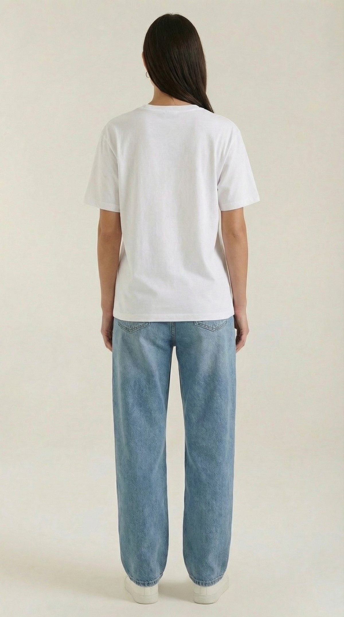 Camiseta Oversize 'Natalia' con Diseño Gráfico