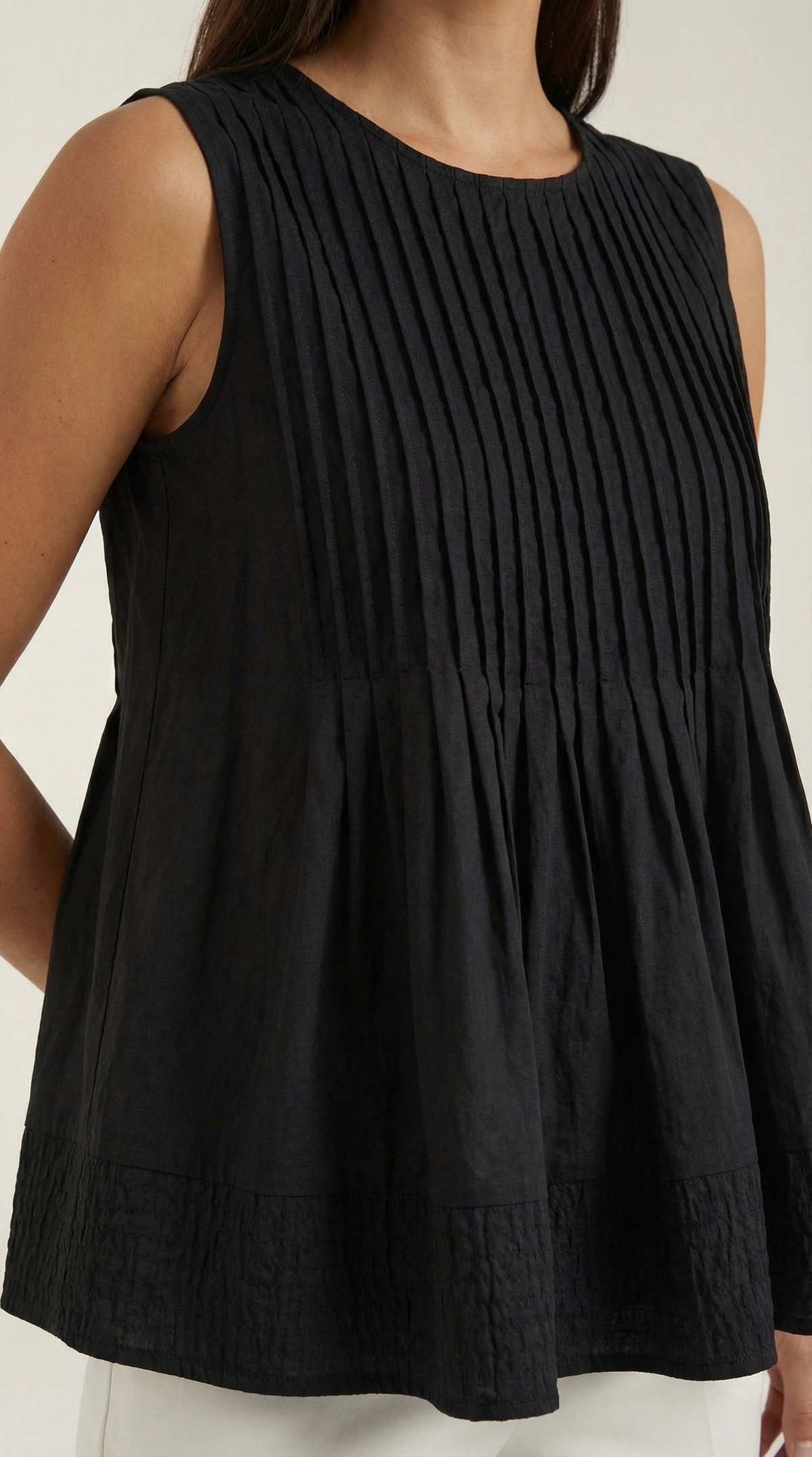 Vestido peplum Tess con pliegues - Estilo premium