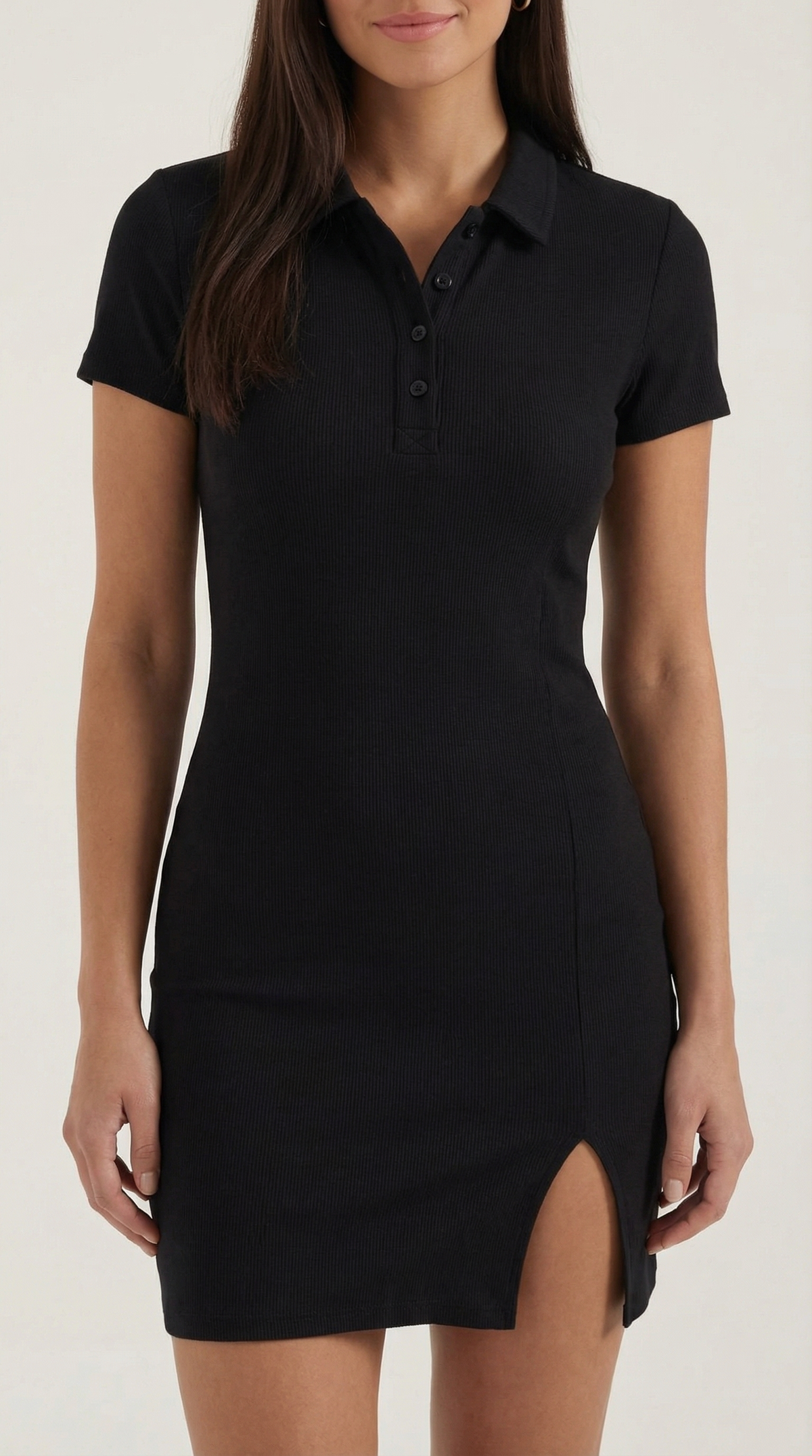 Vestido Corto Ceñido de Zara