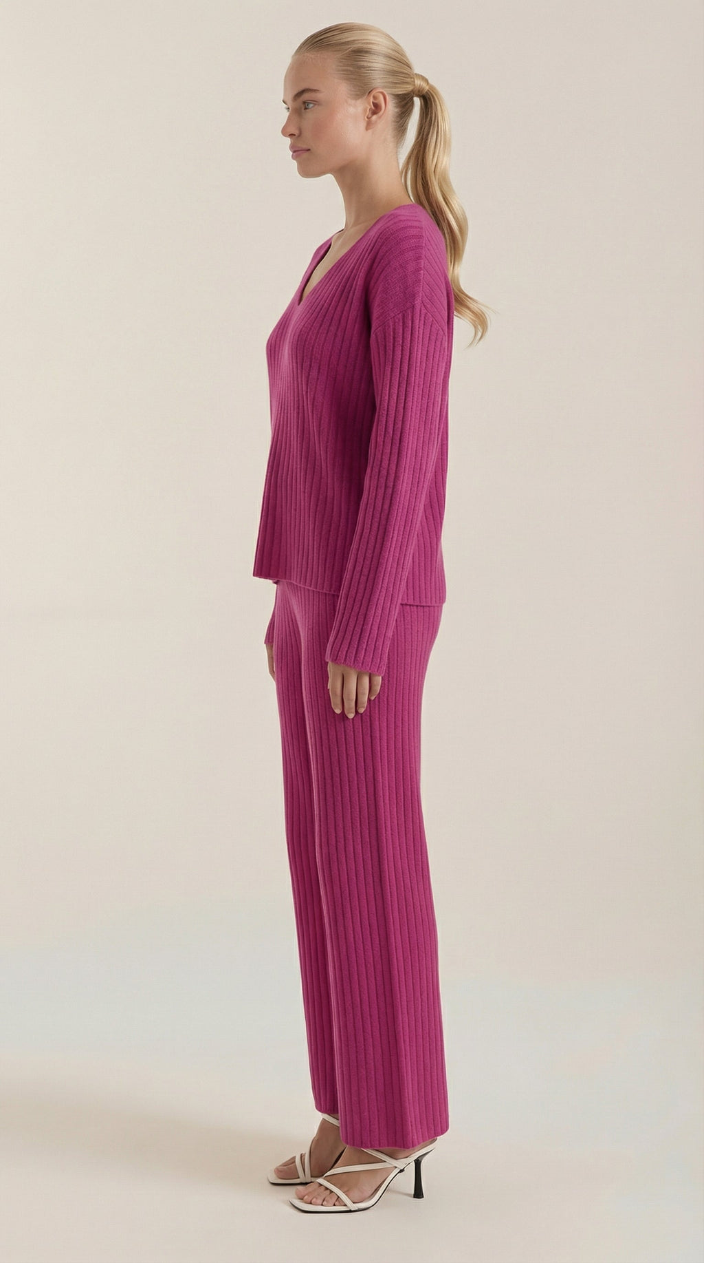 Conjunto de Punto Matilda con Escote en V
