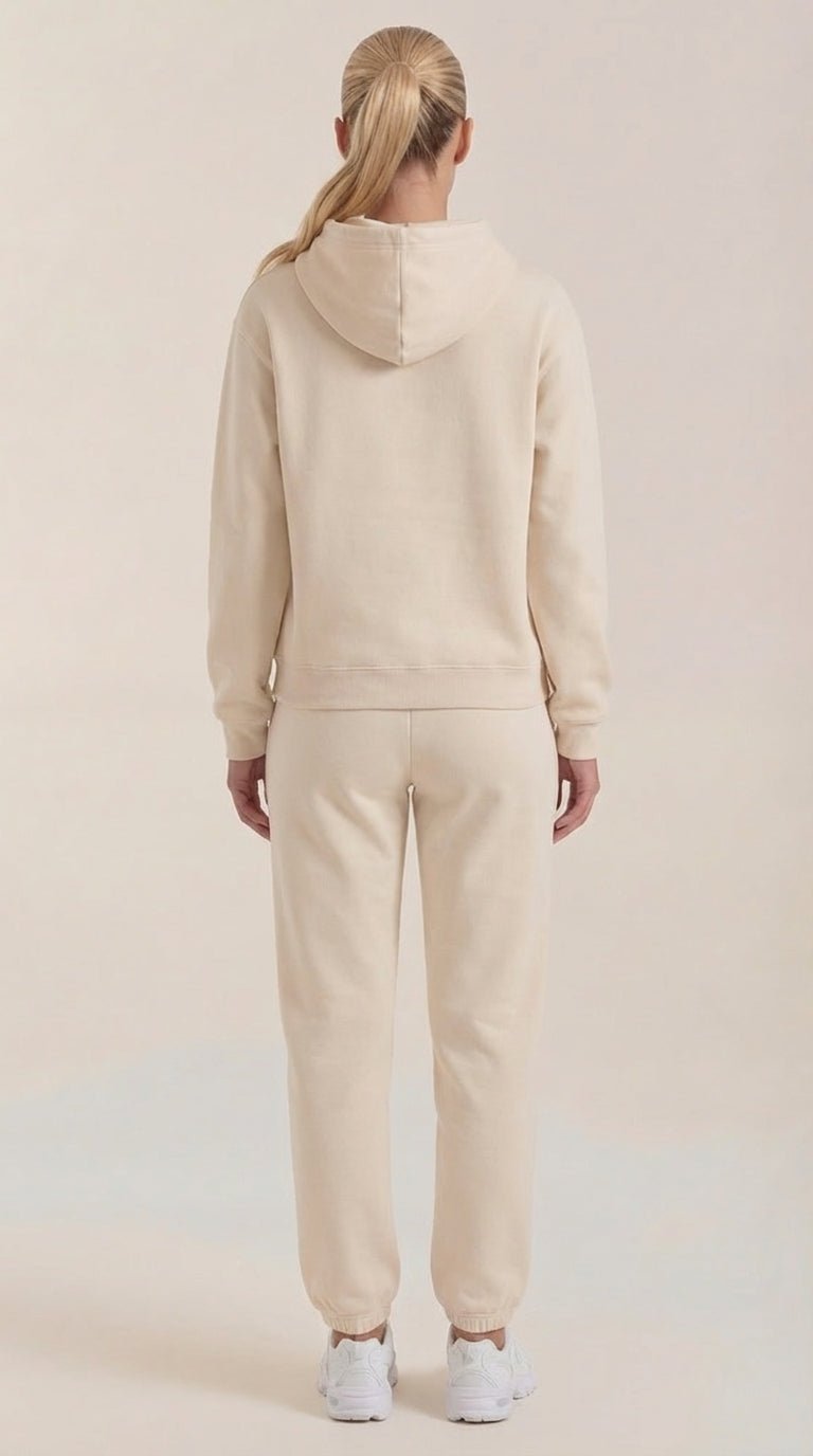 Miriam Cozy Sudadera y Joggers Set