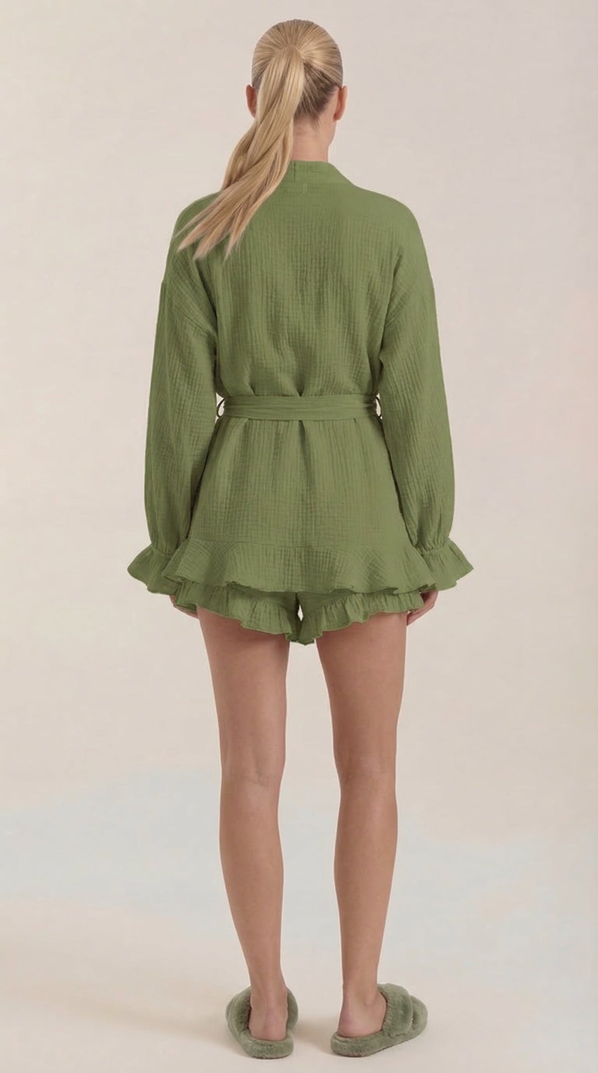 Conjunto de vestido mini cruzado Rebekah
