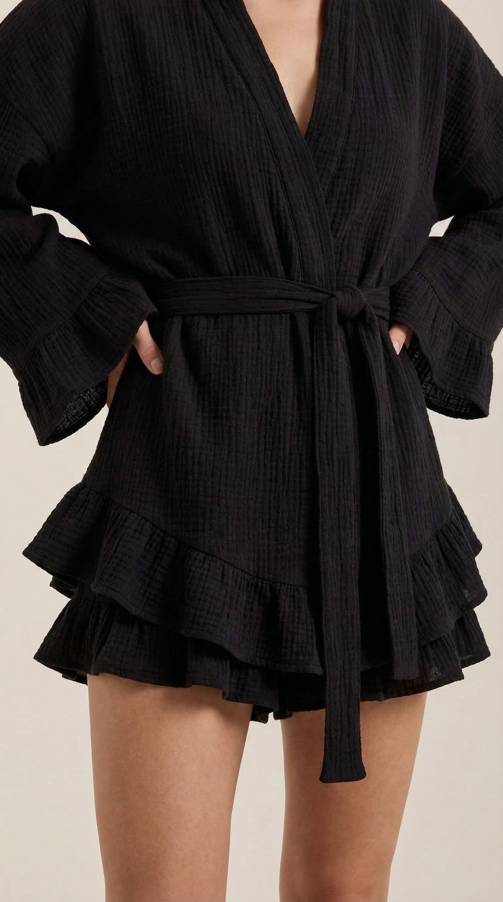 Conjunto de vestido mini cruzado Rebekah