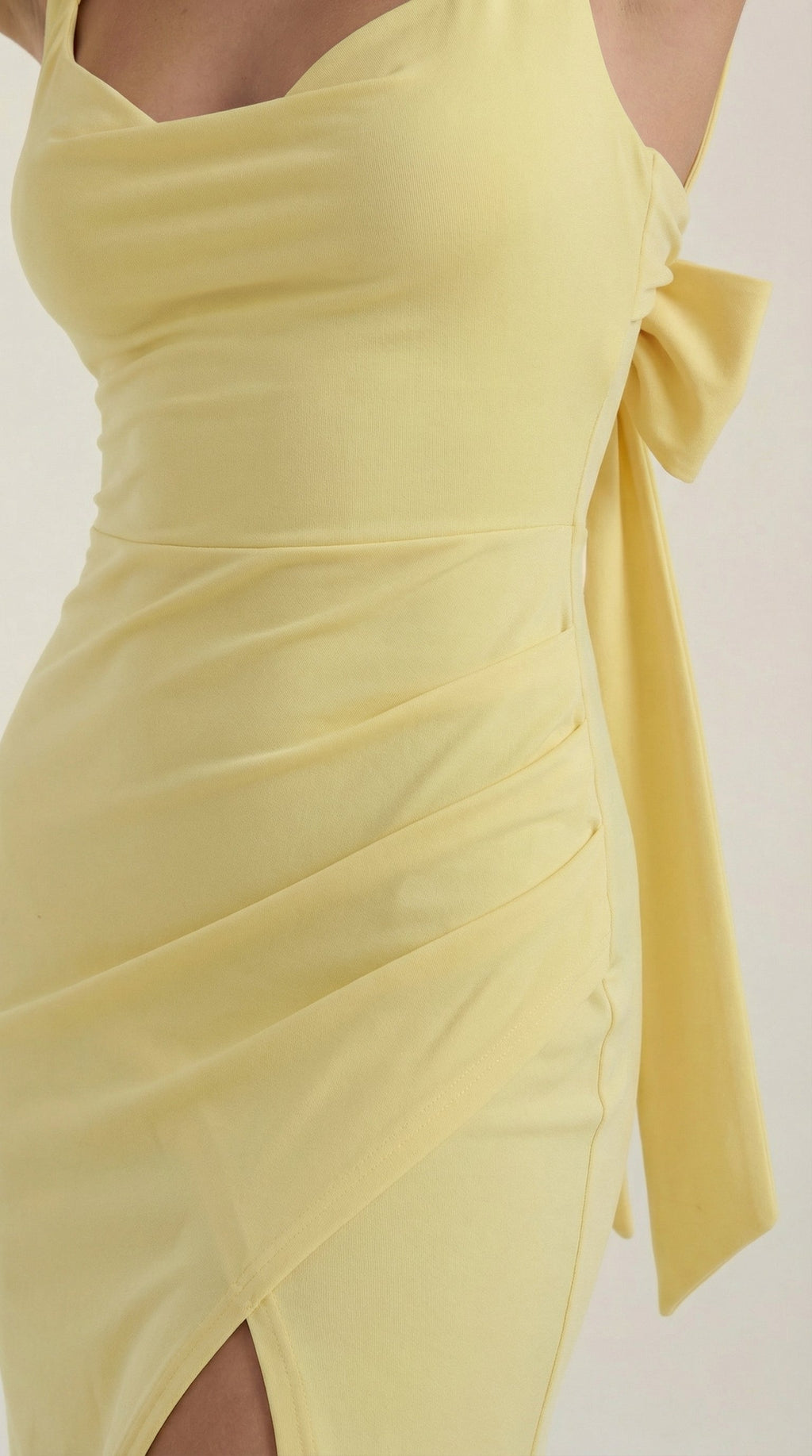 Vestido Largo Rhoda con Detalles Fruncidos